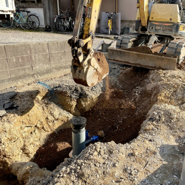 フォレストリゾート管理事務所が主体で大規模水道施設工事を行う様子